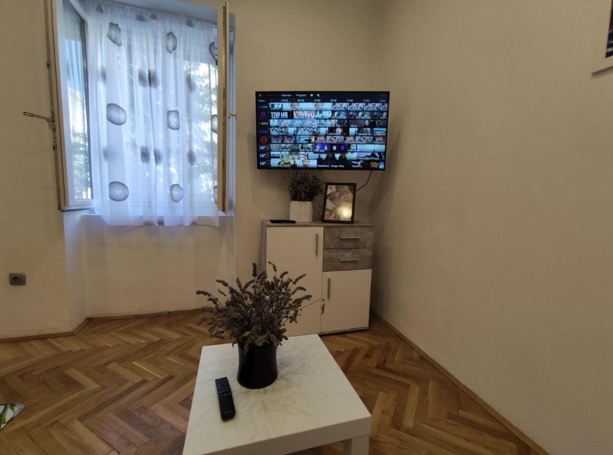 Apartment Tona Šibenik Eksteriør bilde